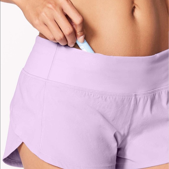 JUST IN✔️LULULEMON SHORT NWT - Picture 4 of 8